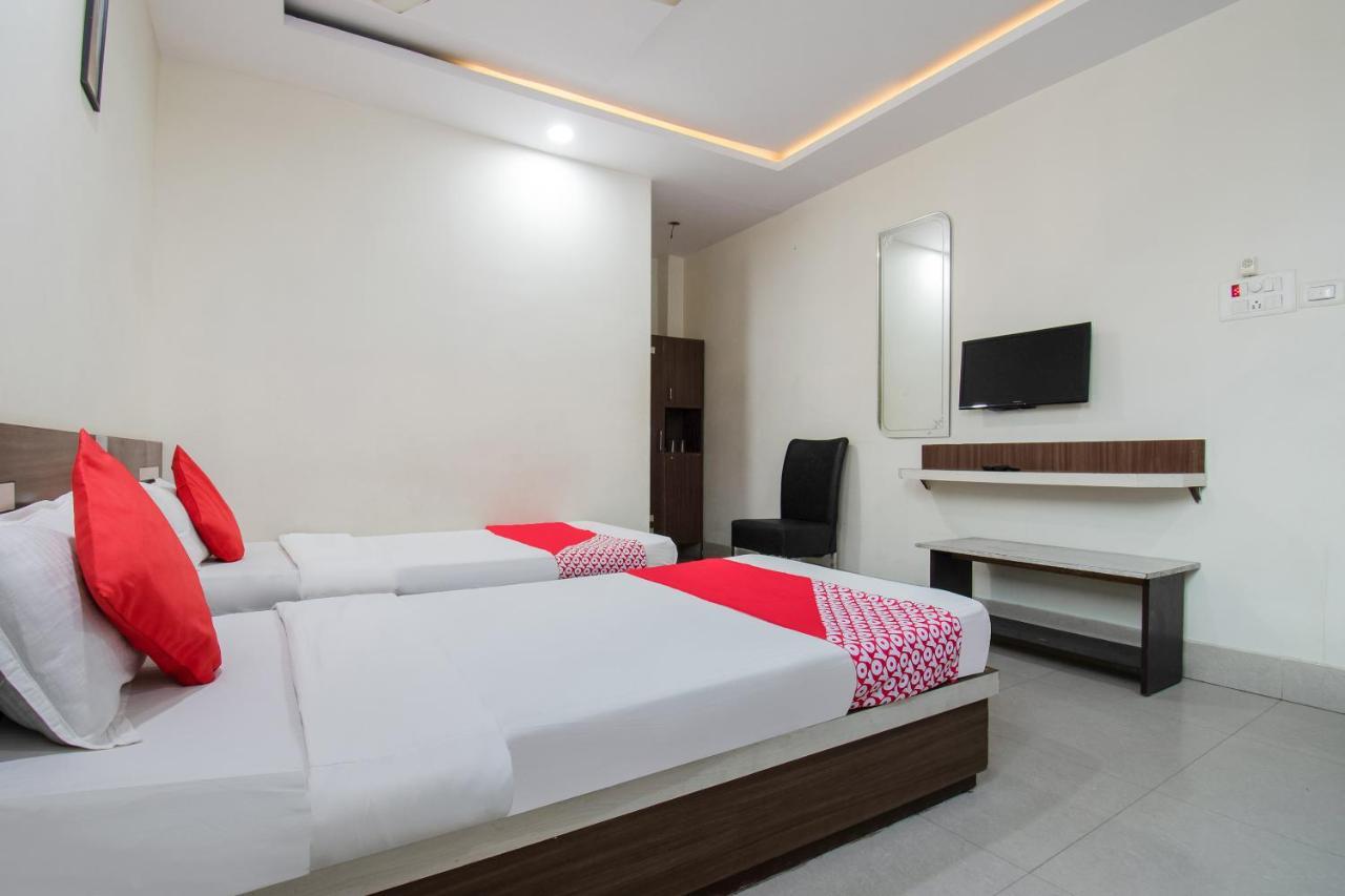 Oyo 44287 Hotel Aarav Plaza Muzaffarpur Zewnętrze zdjęcie