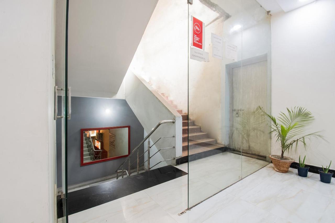 Oyo 44287 Hotel Aarav Plaza Muzaffarpur Zewnętrze zdjęcie