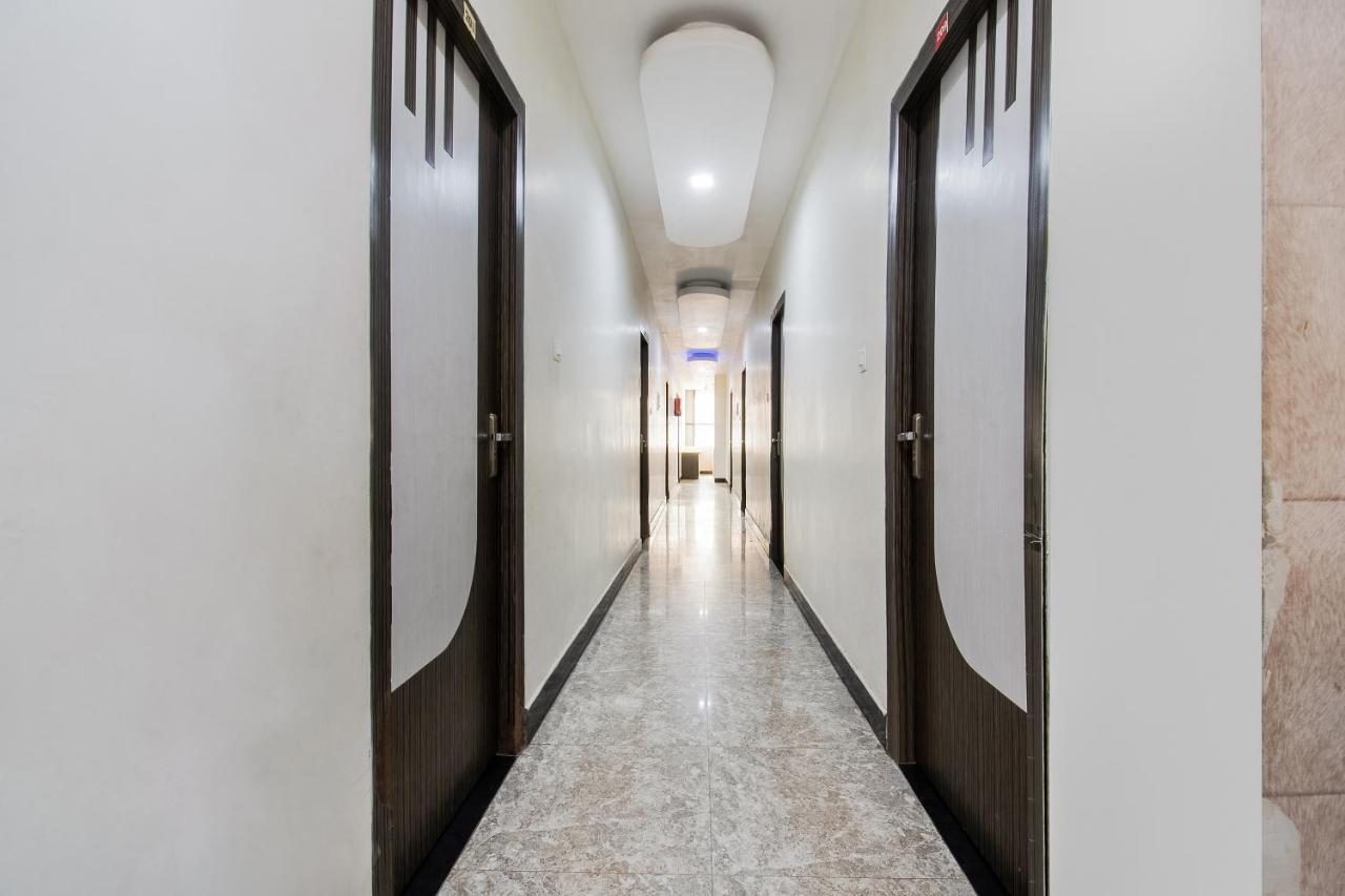 Oyo 44287 Hotel Aarav Plaza Muzaffarpur Zewnętrze zdjęcie